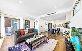 Centre Of Newtown 1 Bed Apt